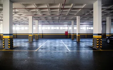 Parking w Tomaszowie Mazowieckim  jak działa Strefa Płatnego Parkowania?