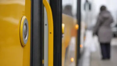 Właściciele aut pojadą za darmo autobusami MZK. Jest jeden warunek