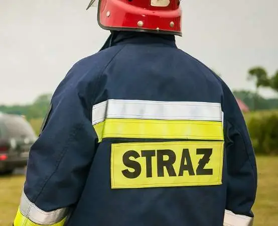 Ćwiczenia ratownictwa lodowego - strażacy z Tomaszowa zwiększyli gotowość