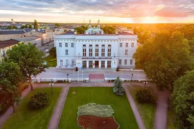 Tomaszów na chwilę zgaśnie – magistrat dołącza do Godziny dla Ziemi WWF