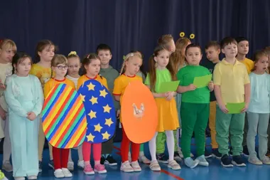 Wielkanocny poranek w „trójce” połączył dzieci i seniorów