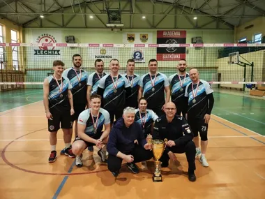 Policyjna drużyna z Tomaszowa wywalczyła puchar - turniej służb w ogniu walki